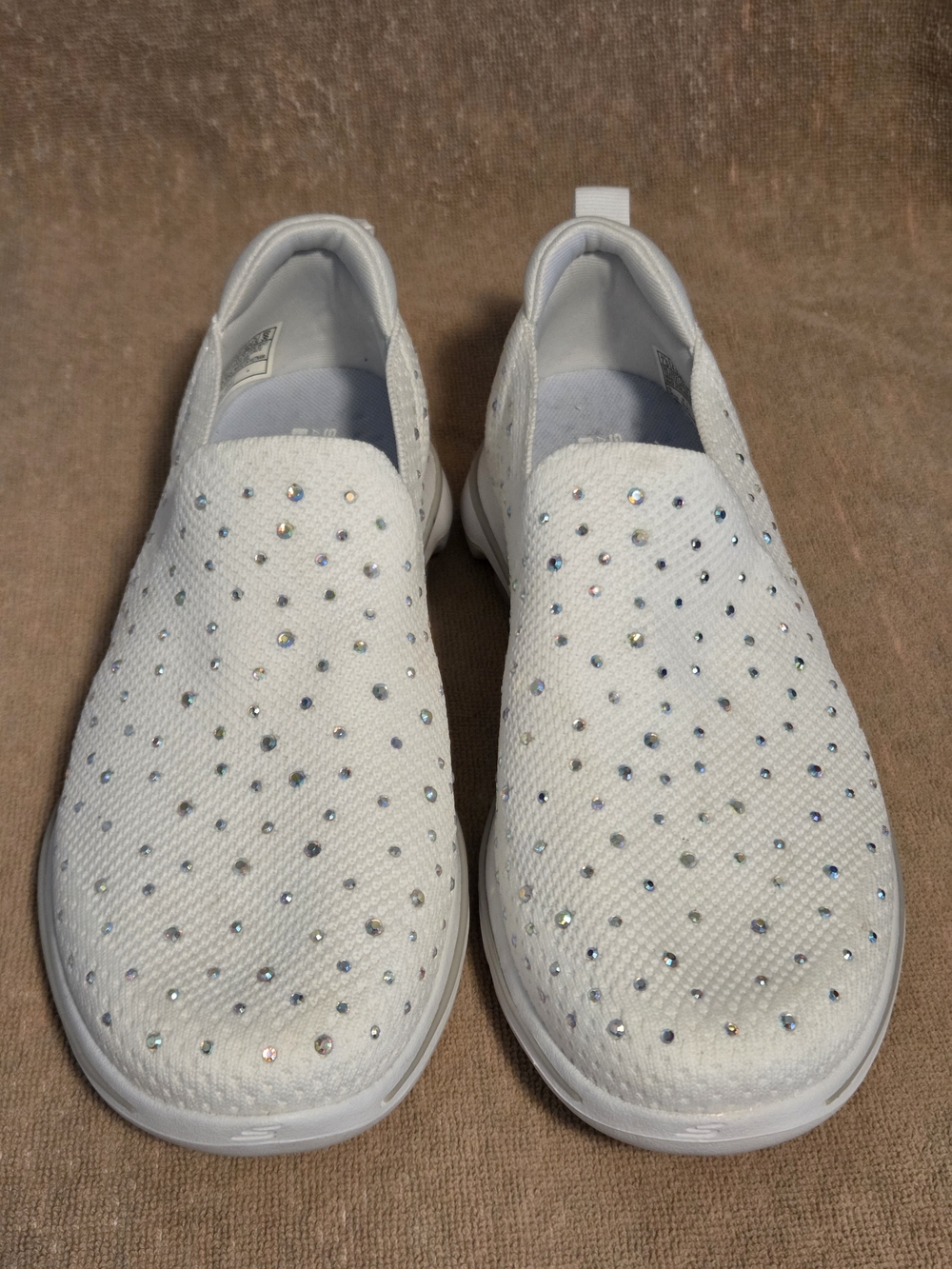 NWT Skechers GO WALK 5 Limelight Rhinestone Slip Ons 7.5